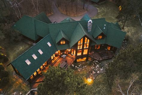 Great Smoky Mountains Cabins | Gatlinburg, Pigeon Forge TN Cabin Rentals from $12