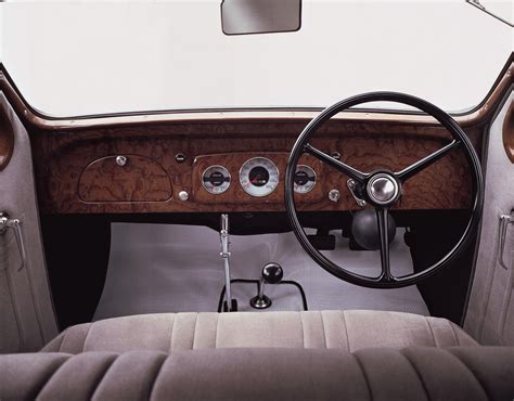 Toyota Model AA Sedan (1936) - picture 4 of 4