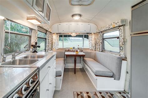 579 best images about Cool RV & Camper Interiors on Pinterest | Rv ...