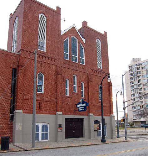 Ebenezer Baptist Church, Atlanta, Georgia (1885- ) •