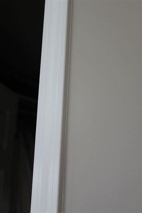 How to paint the perfect edge without painters tape! | Painting edges, Painters tape, Painting ...