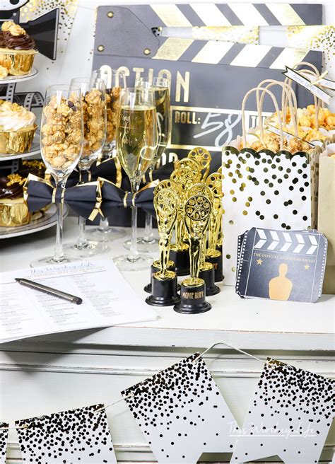 Gold Oscar Party Idea | Easy Ways To Pull Of an Oscar Award Watching Party