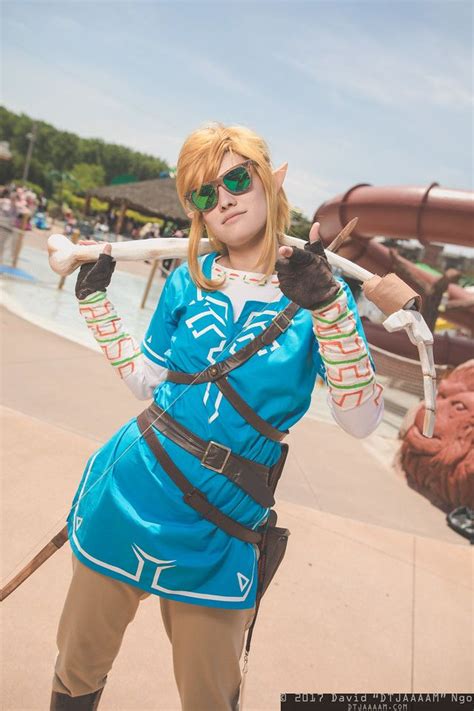 Link Cosplay pic by @DTJAAAAM | #DTJAAAAM #ColossalCon #ColossalCon2017 #BOTW #poolparty | Link ...