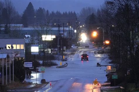 Evacuations ordered due to imminent flooding from heavy rain and snow in Washington state | News ...