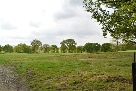 Wimbledon Common Golf Course © N Chadwick cc-by-sa/2.0 :: Geograph Britain and Ireland