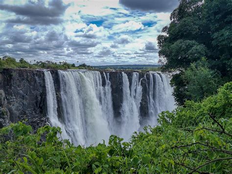 Victoria Falls, Zimbabwe | Victoria falls zimbabwe, Victoria falls ...