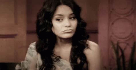 Vanessa Hudgens GIF - Vanessa Hudgens - Discover & Share GIFs