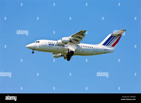 Bae 146 aircraft hi-res stock photography and images - Alamy