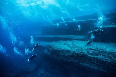 Mystery of 'sunken Atlantis pyramid' discovered in Atlantic Ocean - Big World Tale