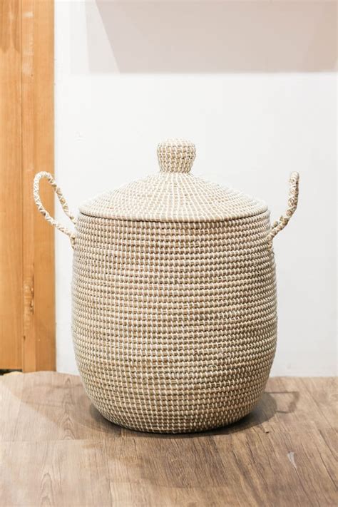 wicker basket with lid