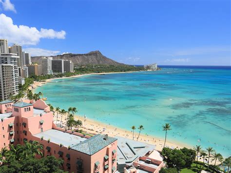 Why Is Waikiki Beach So Popular & Famous? – InfoNewsLive