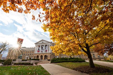 Nearly 1,000 students new to UW–Madison this fall are in the first ...