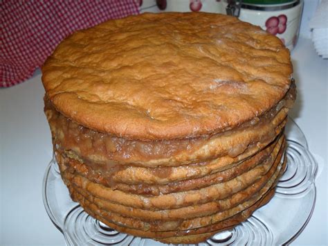 apple stack cake with molasses