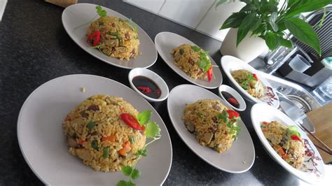 HK - Combo Yang Chow Fried Rice For 5-6 Portions / Cơm Chiên Dương Châu 5-6 Phần Ăn - Hikifood