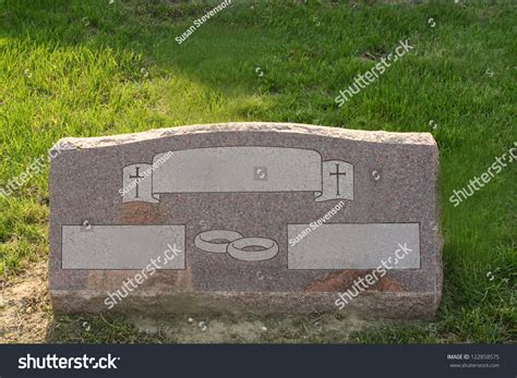 Headstone For A Married Couple Stock Photo 122858575 : Shutterstock