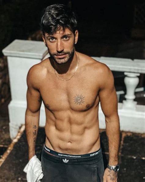 Giovanni Pernice Bio, Age, Career, Girlfriend, Net Worth, Awards, Physique