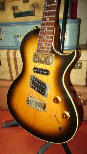 1993 Gibson Nighthawk Sunburst > Guitars Electric Solid Body | Rivington Guitars