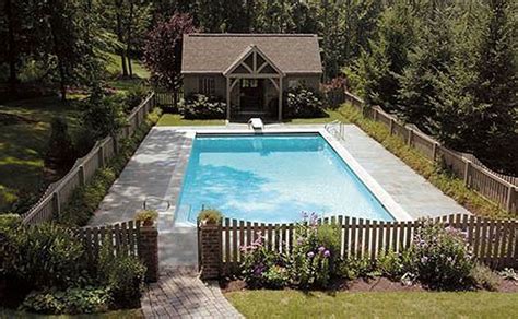 32 Awesome Stylish Pool Fence Design Ideas | Backyard pool landscaping ...