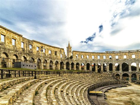 Pula Arena | Times of India Travel