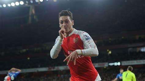 Mesut Ozil now a leader at Arsenal, Arsene Wenger says | Football News ...