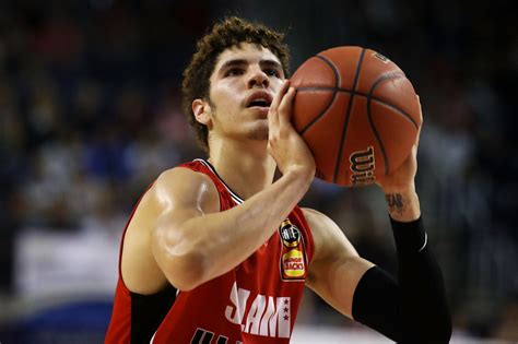 5 Fun Facts About LaMelo Ball - Fangirl Sports Network