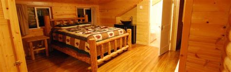 Black Bear Lodge Room | Birch Forest Lodge