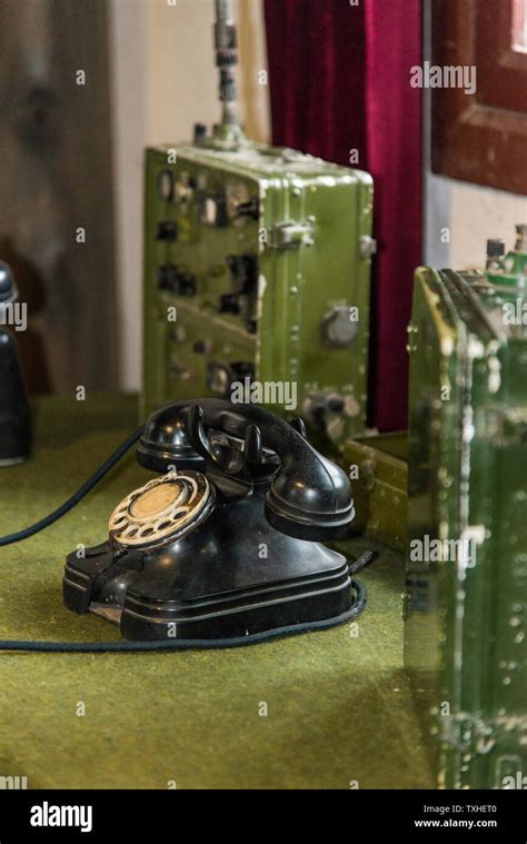 Old military radio Stock Photo - Alamy