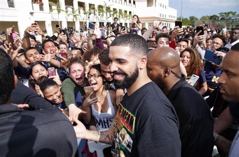 Drake Films "God's Plan" Music Video in Miami | Miami New Times