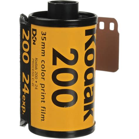 Kodak GOLD 200 Color Negative Film (35mm Roll Film, 24 Exposures, 3 ...