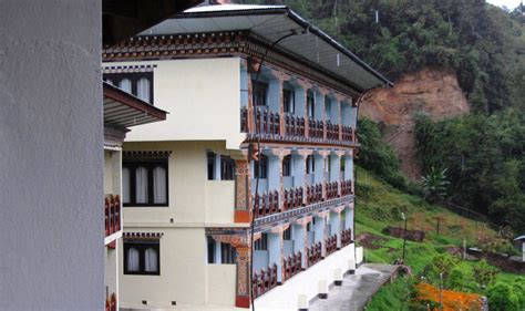 Puenzhi Guest House in Trongsa | Hotels in Trongsa | Contact for Booking