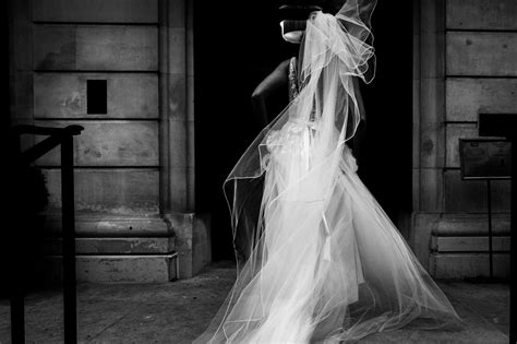 Black & White Wedding Photography - London Wedding Photographer