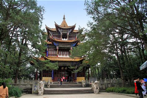 Golden Temple, Kunming | GoKunming