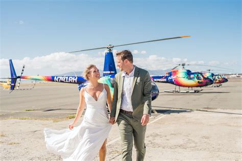 Hawaiian Adventure Helicopter Ride Celebrates an Oahu Elopement · Rock n Roll Bride