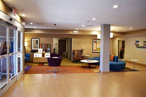 Albuquerque Airport Hotels | Fairfield Inn & Suites Albuquerque Airport