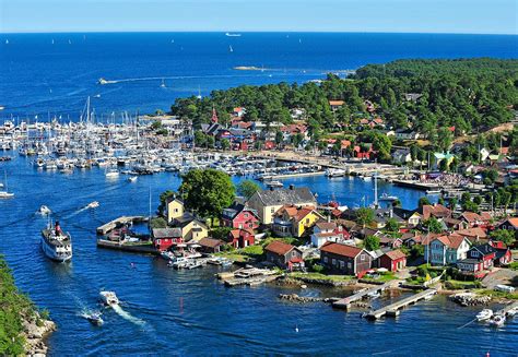 Scandinavian fjords on a yacht, Sweden - BBYachting