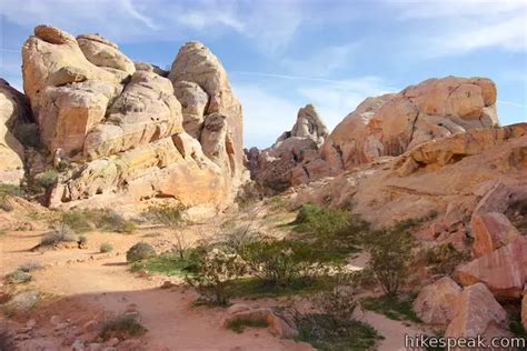 White Domes Trail | Valley of Fire | Hikespeak.com