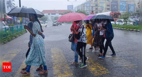 India Monsoon News: Late monsoon burst washes away drought year threat ...