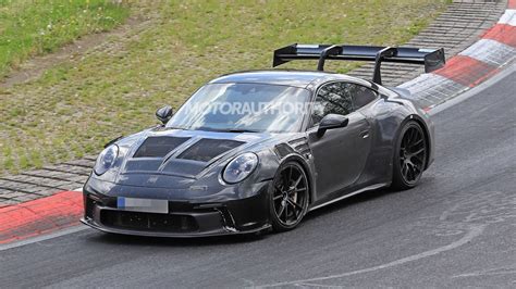 2023 Porsche 911 GT3 RS spy shots and video: New track star takes to ...