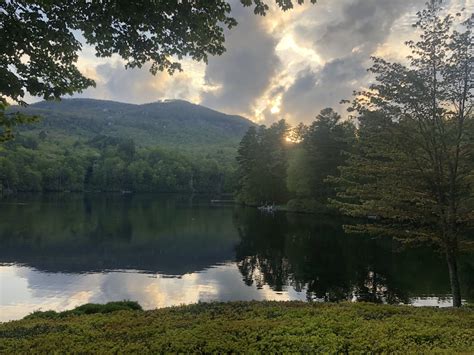 Best hikes near Lake Toxaway, NC - Lita of the Pack