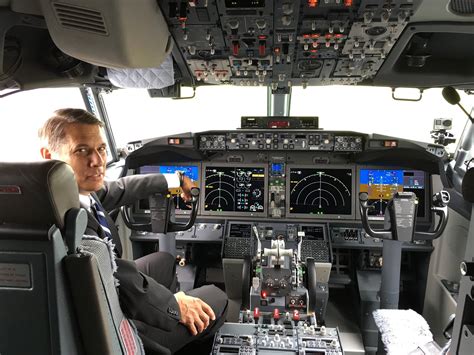 Verführen Leninismus Schrank boeing 737 max cockpit schließen Sekretär ...