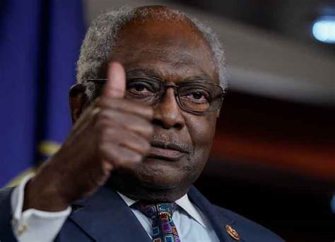 Rep. James Clyburn Thinks Trump Won’t Leave Office ‘Peacefully’ If He ...