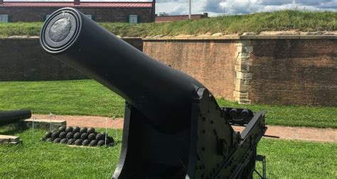 Fort McHenry National Monument - Go Wandering