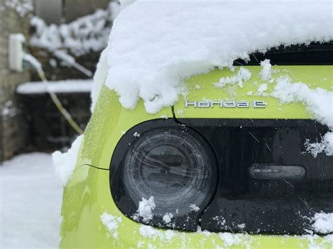 Electric cars vs winter: the truth about EVs' range in cold weather