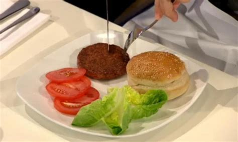 First Lab-Grown Burger Has 'Quite Some Intense Taste' | Here & Now