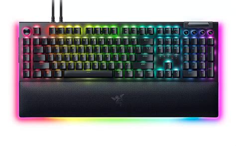 Razer BlackWidow V4 Pro Reviews, Pros and Cons | TechSpot