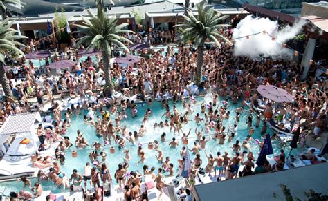 Marquee Dayclub Pool Party ☀ Cabana Rental @ Cosmopolitan