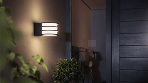 Philips Hue Smart Lights Shine Bright at CES 2019 - The Plug - HelloTech