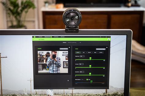 Razer Kiyo Pro review: One of the best webcams out there - PC World New ...