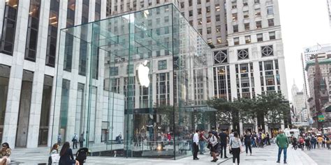 Check out the new Apple Store on 5th Avenue in NYC!