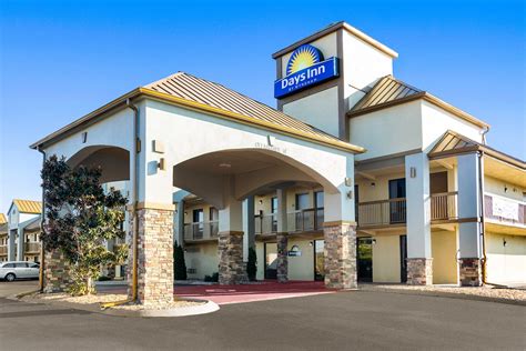 Days Inn by Wyndham Goodlettsville/Nashville | Goodlettsville, TN Hotels